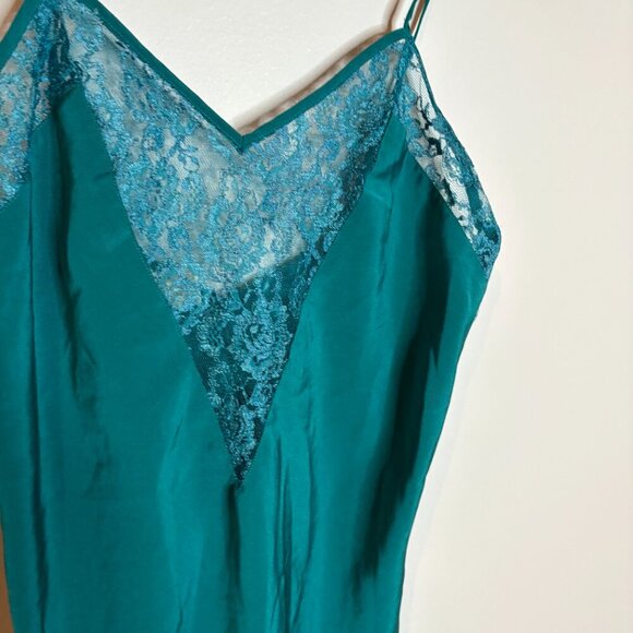 Vintage Victoria's Secret Gold Label teal lacy camisole slip - Picture 2 of 4